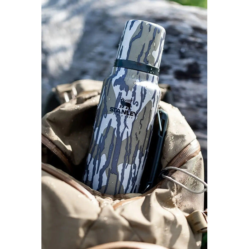 Termo Stanley Classic 1.4l/1.5qt Camo Camuflajeado Original Camo