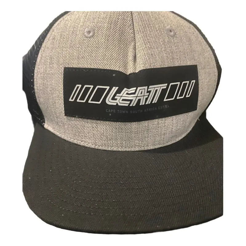 Gorra Original Leatt Ajustable Exclusiva Gris Claro/negro Adulto