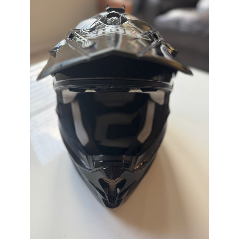 Casco Shoei Vfx Negro Brilloso Talla Mediano Negro Sólido M