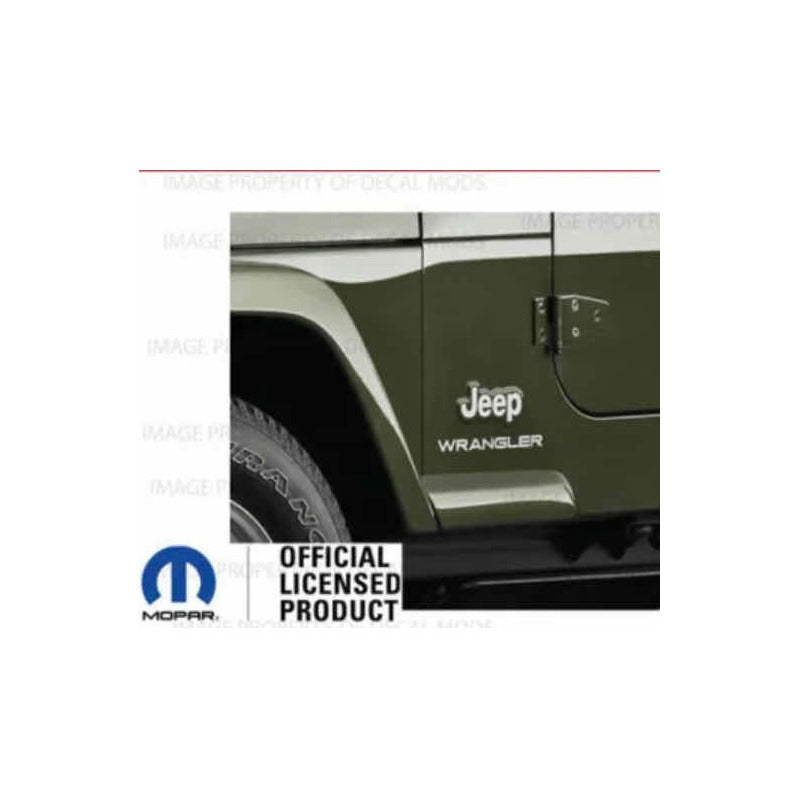 Calcas (2)  Original  Jeep  Logo 1997-2006 Mopar